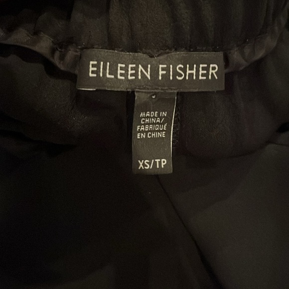 Eileen Fisher Silk Georgette Crepe Straight Pant in black | size XS - Picture 7 of 7